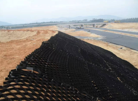 Estabilização de solo perfurada plástica de Geocell do HDPE para a construção do Roadbed